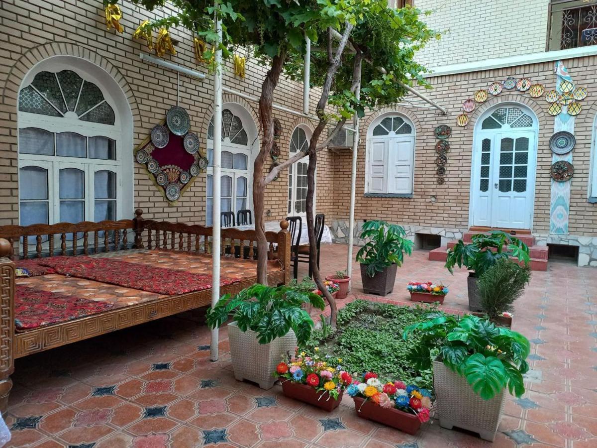 بخارى Parivash Guest House المظهر الخارجي الصورة