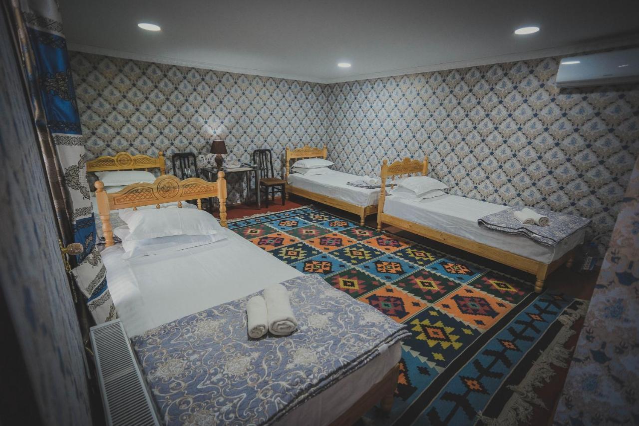 بخارى Parivash Guest House المظهر الخارجي الصورة